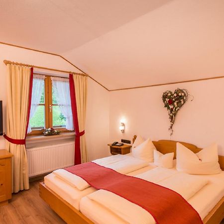 Hotel Alpspitz B&B グライナウ エクステリア 写真