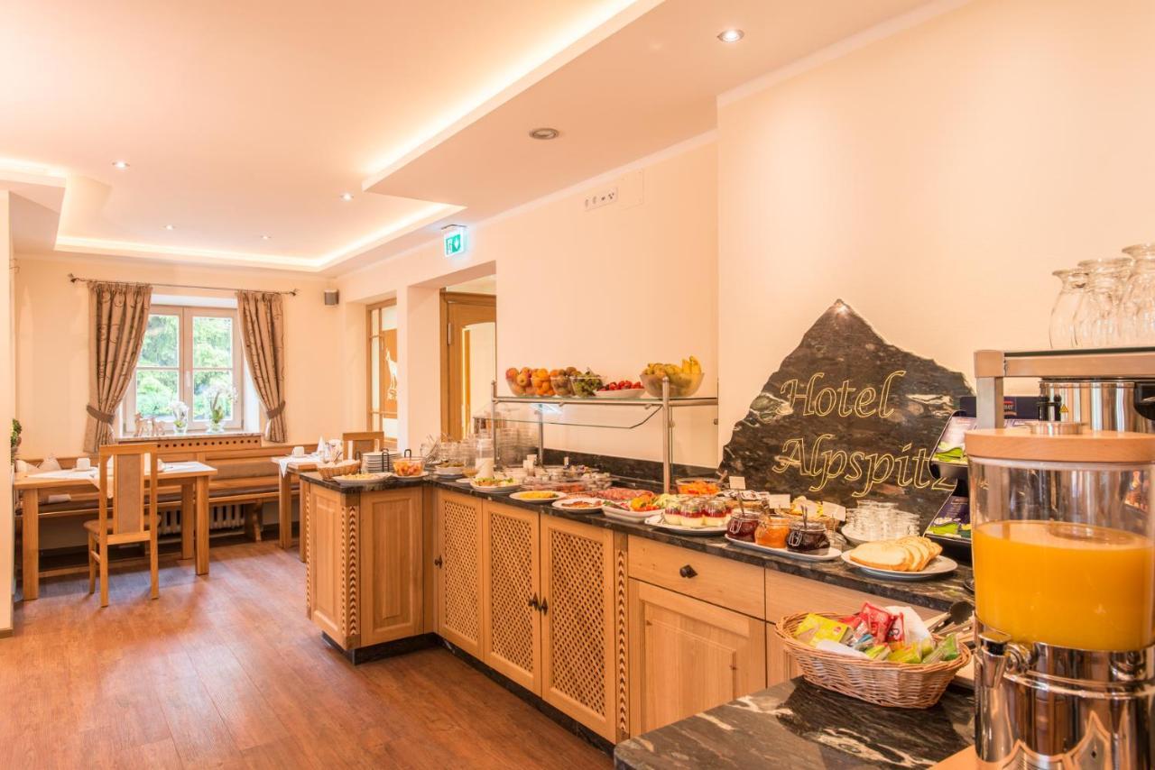 Hotel Alpspitz B&B グライナウ エクステリア 写真